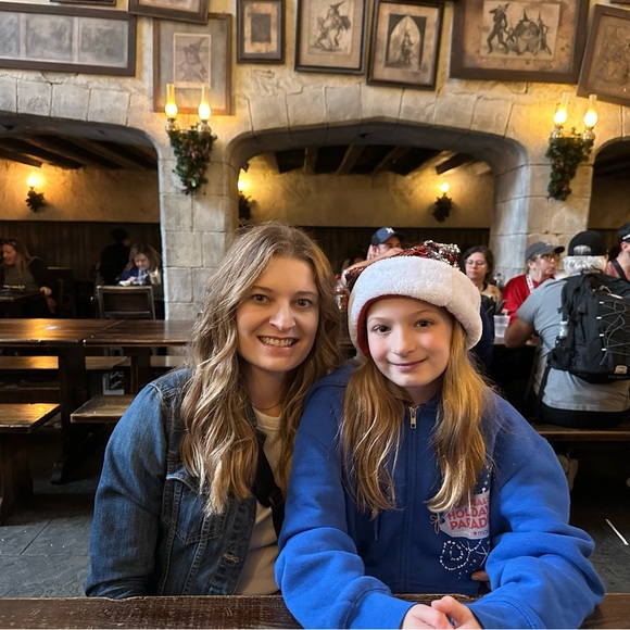 Meet your Posher, Natasha - Picture 1 of 1